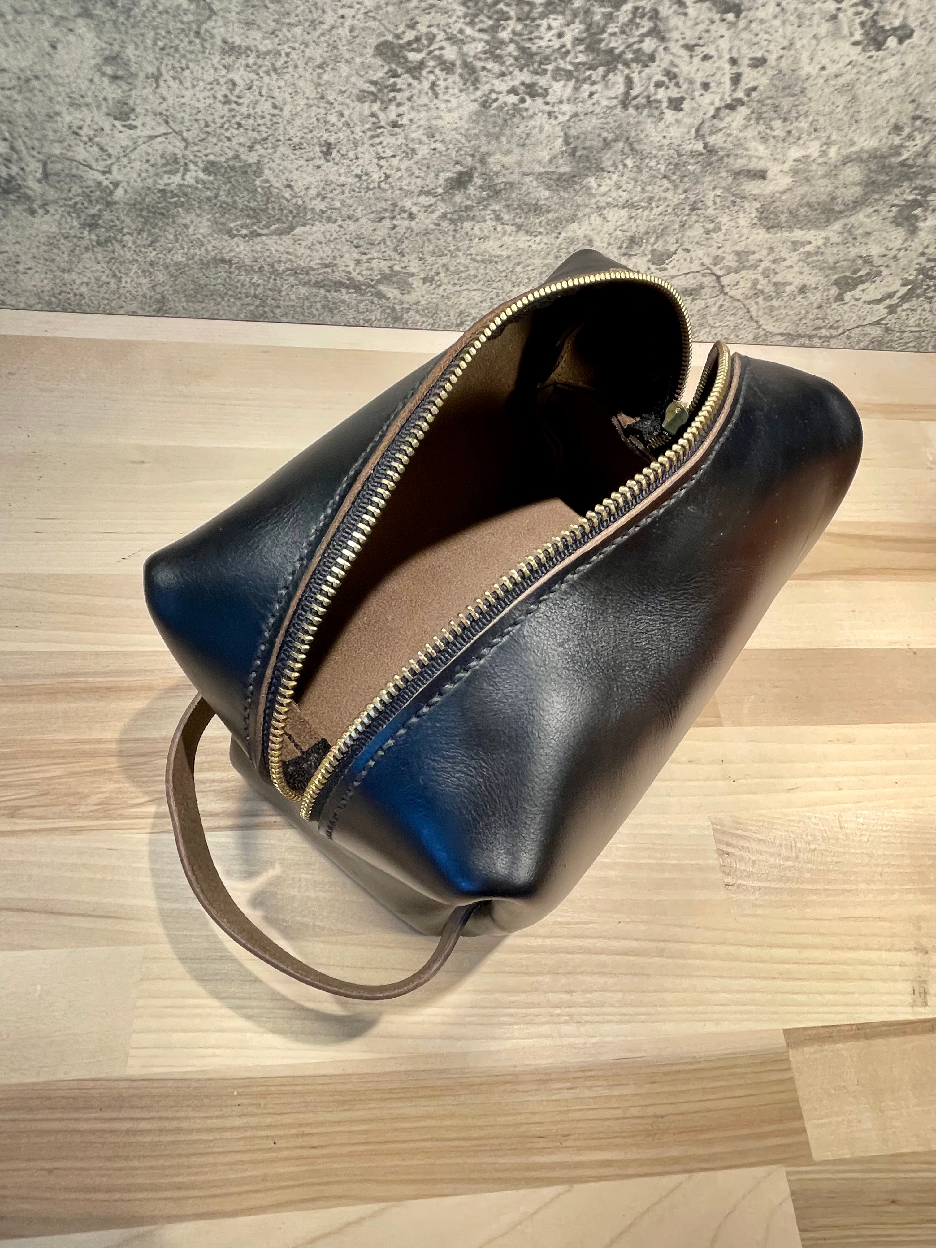 Cloudbreak Bespoke | Dopp/Travel Kit
